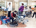 身障重建中心每年以巡迴小組的形式到各榮家、榮服處及榮院免費提供服務。（圖／桃園分院）