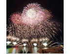 規模盛大、驚喜不斷的澎湖國際海上花火節，為知名的觀光盛事。（圖／澎湖縣政府旅遊處）