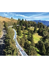 清境高空步道能一覽中央山脈多變山景。（圖片提供╱南投縣政府）之照片