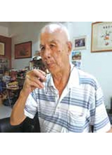 池江淮，83歲，現居彰化縣。之照片