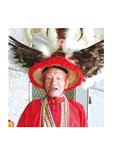 王成發，83歲，現居花蓮縣，太巴塱部落頭目。之照片