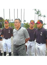 吳文智（左2）為內城國中小棒球隊成立「運動醫療後援會」。（圖／吳文智）之照片