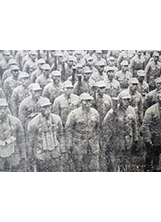 國軍戰士在一江山戰役中英勇奮戰。之照片