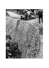 民國56年台8線漿砌塊石駁坎施工情形。之照片