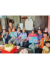 新竹榮服處共同祝賀104歲鄧永興爺爺與周偉勳爺爺103歲生日快樂。之照片