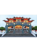 文武廟香火鼎盛，為當地居民的信仰中心，建築更是雄偉。之照片