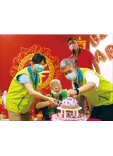 白河榮家：韓國厚爺爺精神矍鑠，健康快樂。之照片