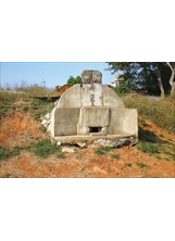金門造型特殊的墳墓碉堡。（圖／金門縣榮服處之照片