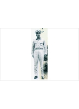 民國五十三年三月間，苗春光在陸戰隊第一旅擔任上尉通信官。之照片