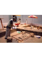 十三行博物館重現考古實況。之照片